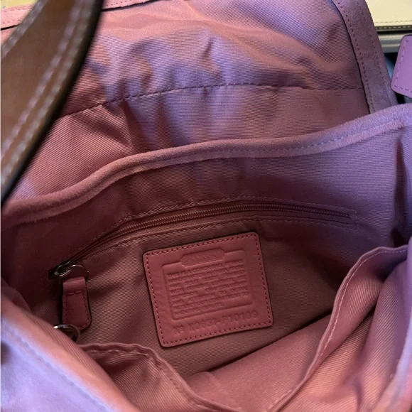 Vintage Coach Pink Suede Soho Purse - Picture 2 of 7